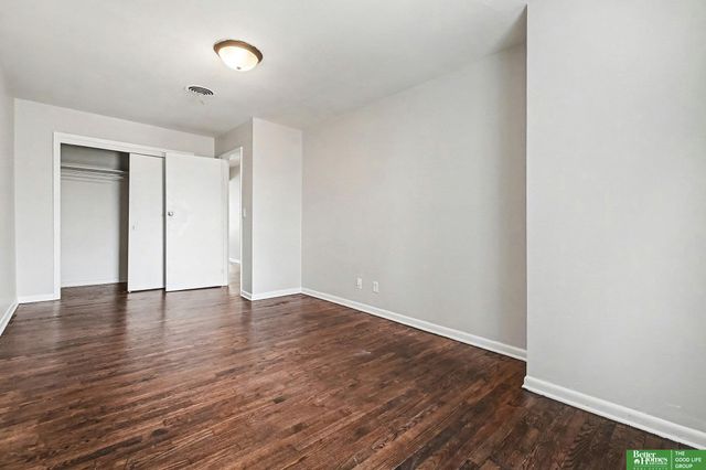 2416 S 16th Street, Omaha, NE 68108