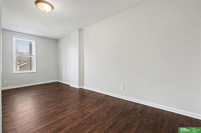 2416 S 16th Street, Omaha, NE 68108