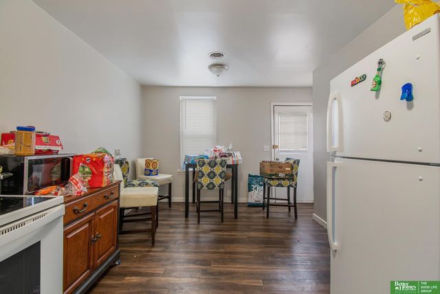 2416 S 16th Street, Omaha, NE 68108