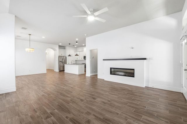 6405 Llano Stage TRL, Austin, TX 78738