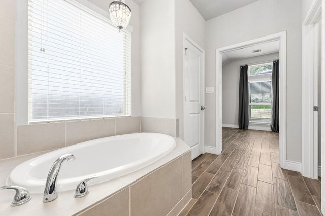 6405 Llano Stage TRL, Austin, TX 78738