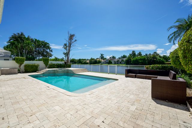 3508 NW Clubside Circle, Boca Raton, FL 33496