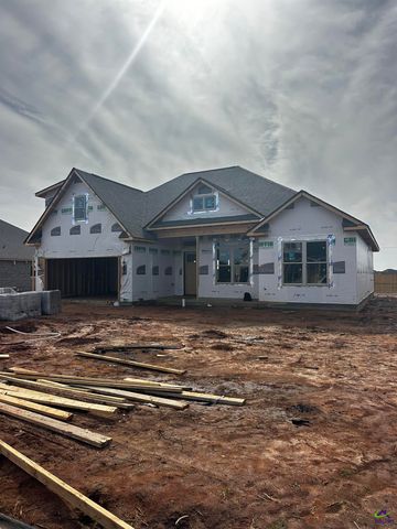 208 Farmland Circle, Perry, GA 31069