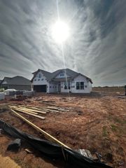 208 Farmland Circle, Perry, GA 31069