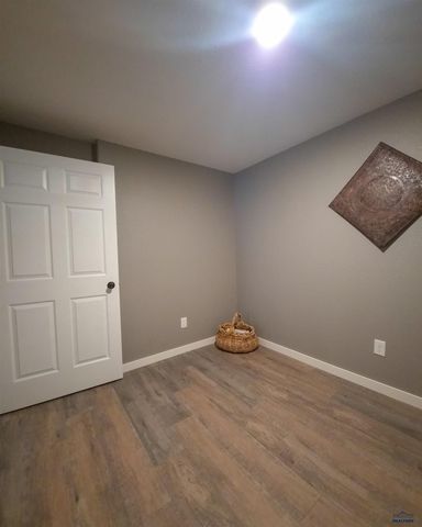 2702 WILDHORSE DR, Rapid City, SD 57703