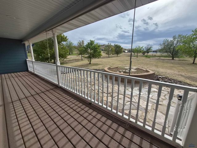 2702 WILDHORSE DR, Rapid City, SD 57703