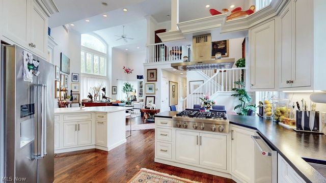 21121 S Woodland Road, Shaker Heights, OH 44122