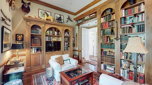 21121 S Woodland Road, Shaker Heights, OH 44122