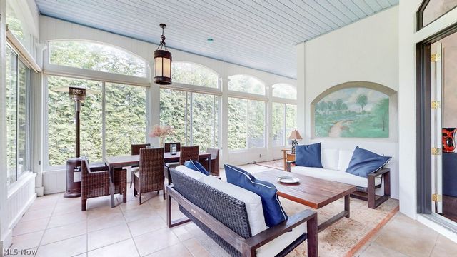 21121 S Woodland Road, Shaker Heights, OH 44122