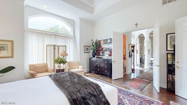 21121 S Woodland Road, Shaker Heights, OH 44122