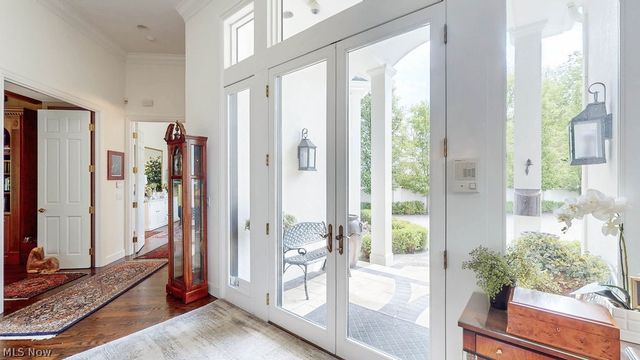 21121 S Woodland Road, Shaker Heights, OH 44122