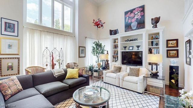 21121 S Woodland Road, Shaker Heights, OH 44122
