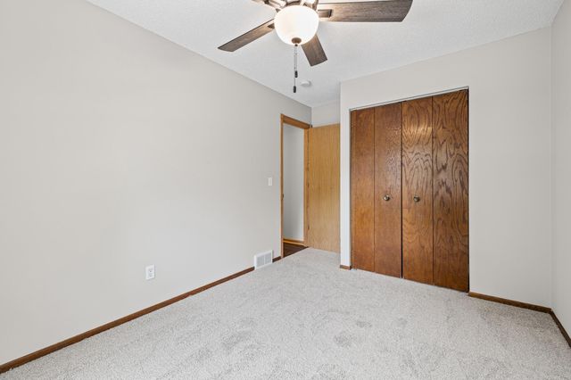 3531 Pilgrim Lane N, Plymouth, MN 55441