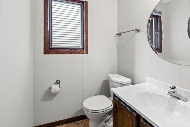 3531 Pilgrim Lane N, Plymouth, MN 55441