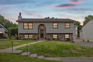 3531 Pilgrim Lane N, Plymouth, MN 55441
