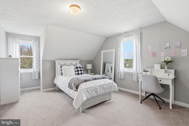 312 STURGIS RD, Harleysville, PA 19438
