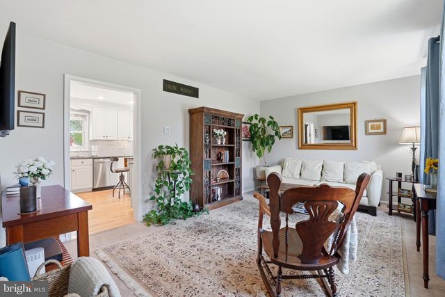 312 STURGIS RD, Harleysville, PA 19438