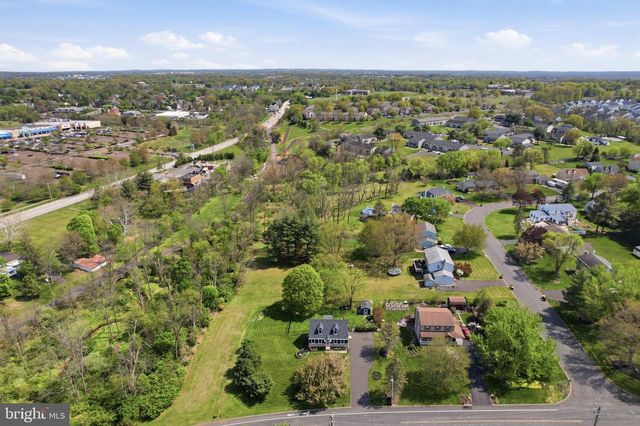 312 STURGIS RD, Harleysville, PA 19438