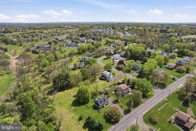 312 STURGIS RD, Harleysville, PA 19438