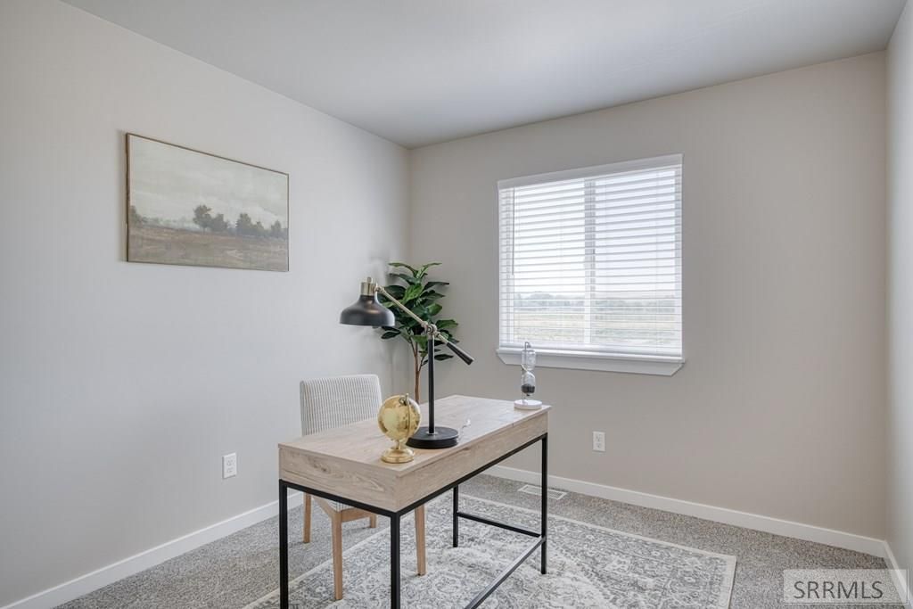 Image 22 of property listing at 2015 Lawrence Lane # 602, Blackfoot, ID 83221