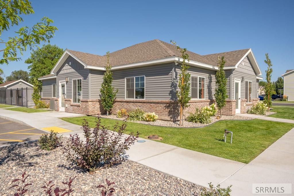 Image 40 of property listing at 2015 Lawrence Lane # 602, Blackfoot, ID 83221