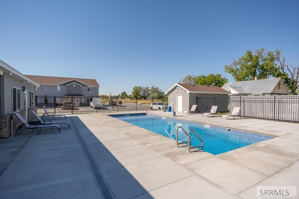 Image 45 of property listing at 2015 Lawrence Lane # 602, Blackfoot, ID 83221