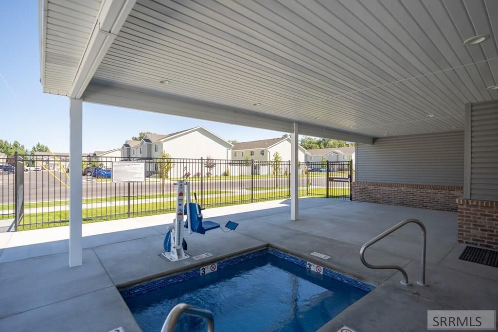 Image 47 of property listing at 2015 Lawrence Lane # 602, Blackfoot, ID 83221