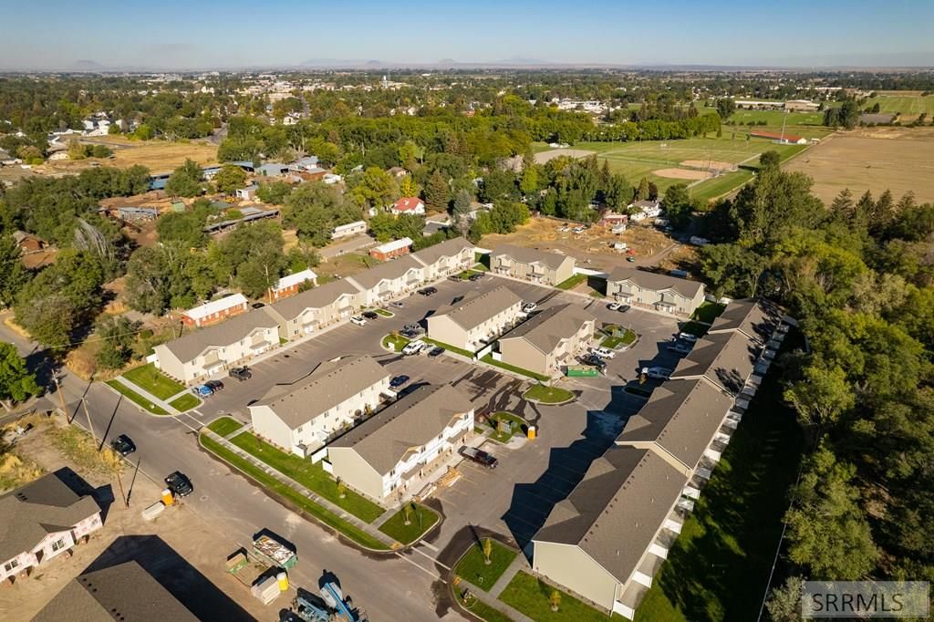 Image 63 of property listing at 2015 Lawrence Lane # 602, Blackfoot, ID 83221