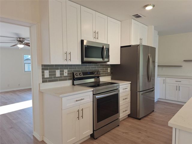 13344 SORRENTO DRIVE, Largo, FL 33774