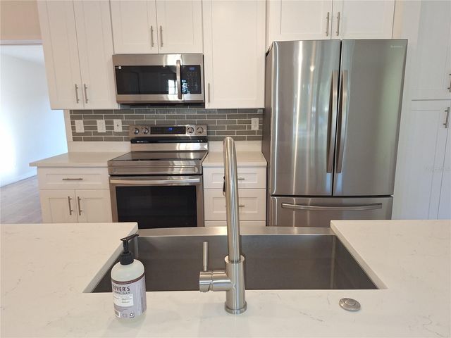 13344 SORRENTO DRIVE, Largo, FL 33774