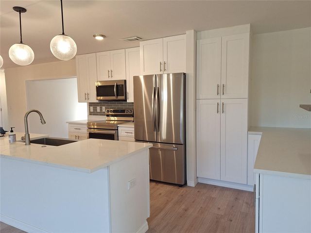 13344 SORRENTO DRIVE, Largo, FL 33774