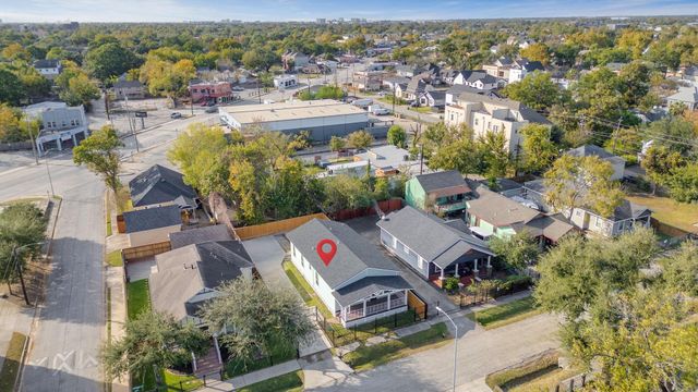 203 Archer Street, Houston, TX 77009