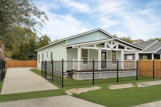 203 Archer Street, Houston, TX 77009