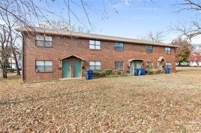 317 Copper Oaks Drive, Centerton, AR 72719