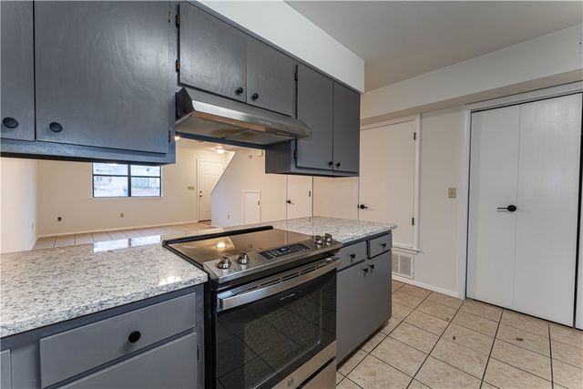 317 Copper Oaks Drive, Centerton, AR 72719