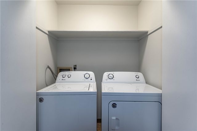 317 Copper Oaks Drive, Centerton, AR 72719