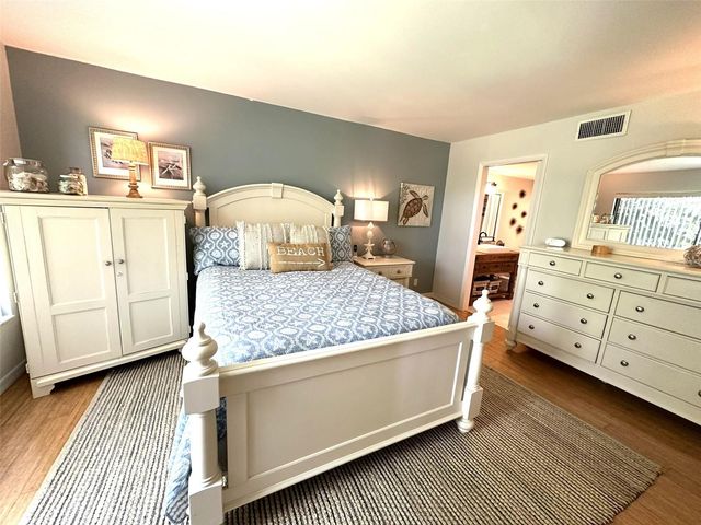 6327 PALMA DEL MAR BOULEVARD S 219, St Petersburg, FL 33715