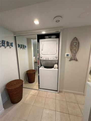 6327 PALMA DEL MAR BOULEVARD S 219, St Petersburg, FL 33715