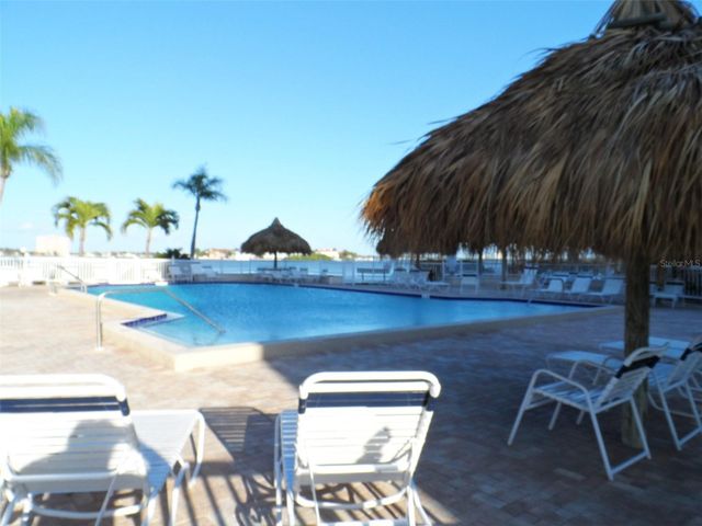 6327 PALMA DEL MAR BOULEVARD S 219, St Petersburg, FL 33715