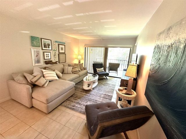 6327 PALMA DEL MAR BOULEVARD S 219, St Petersburg, FL 33715