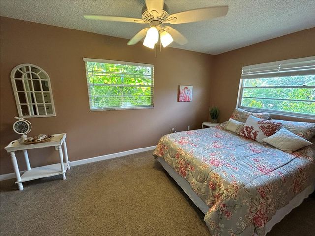 6805 16TH AVENUE DRIVE W, Bradenton, FL 34209