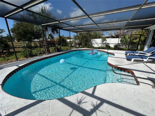 6805 16TH AVENUE DRIVE W, Bradenton, FL 34209