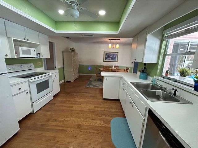 6805 16TH AVENUE DRIVE W, Bradenton, FL 34209