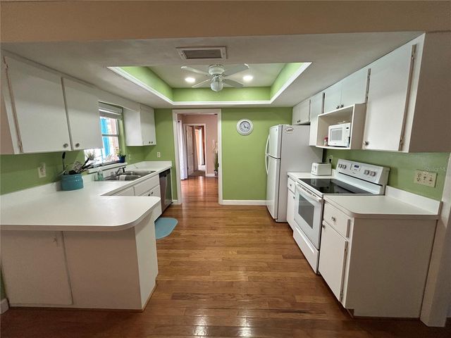 6805 16TH AVENUE DRIVE W, Bradenton, FL 34209