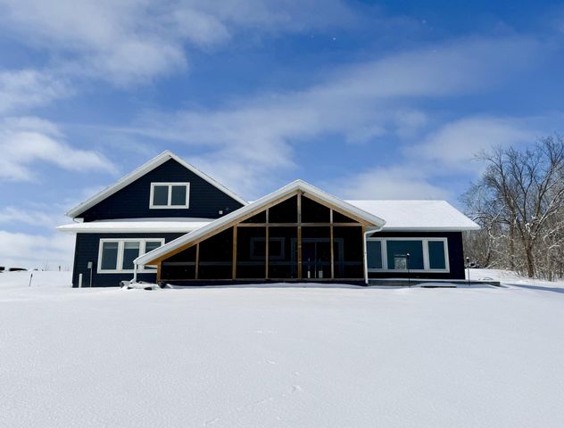 24718 W Elbow Road, Pelican Rapids, MN 56572