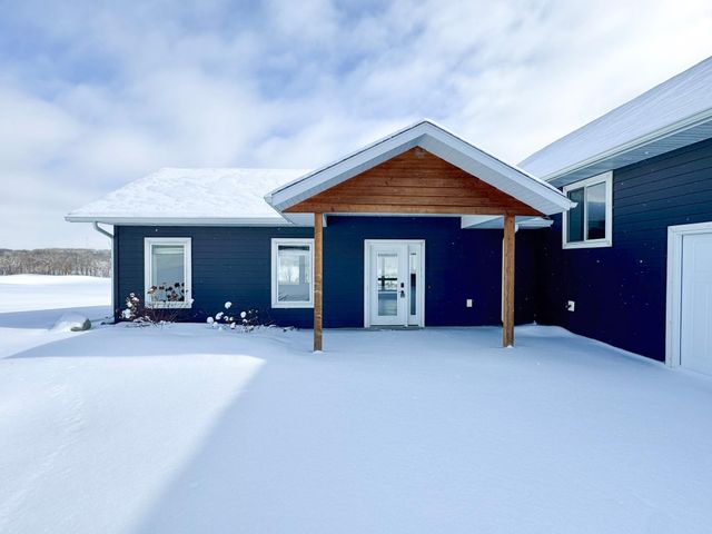 24718 W Elbow Road, Pelican Rapids, MN 56572