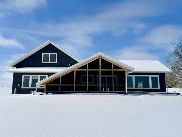 24718 W Elbow Road, Pelican Rapids, MN 56572