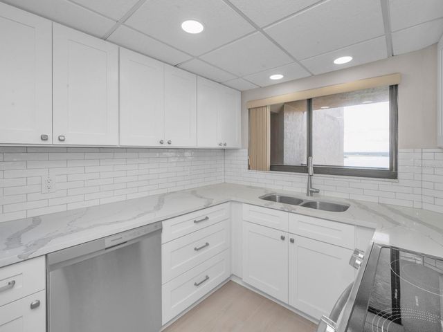 1290 GULF BOULEVARD 2003, Clearwater Beach, FL 33767