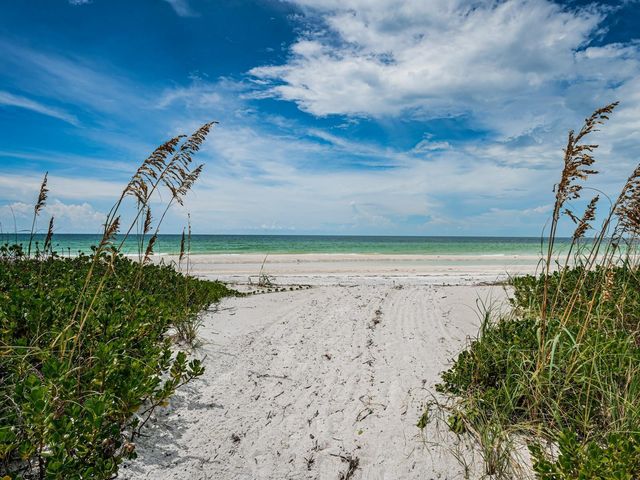 1290 GULF BOULEVARD 2003, Clearwater Beach, FL 33767