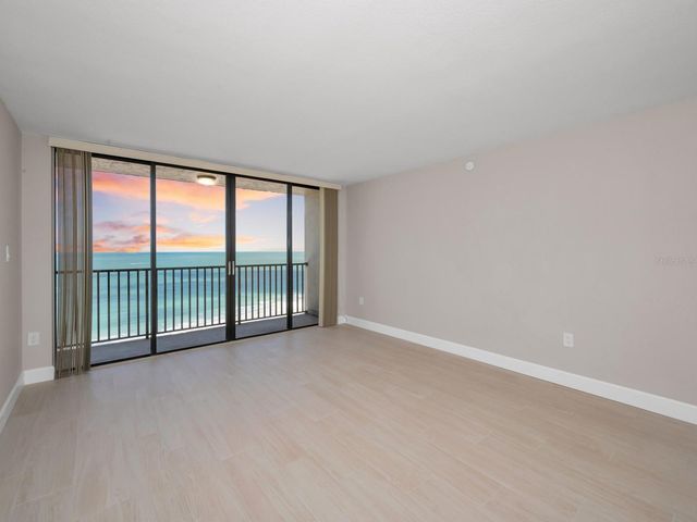 1290 GULF BOULEVARD 2003, Clearwater Beach, FL 33767